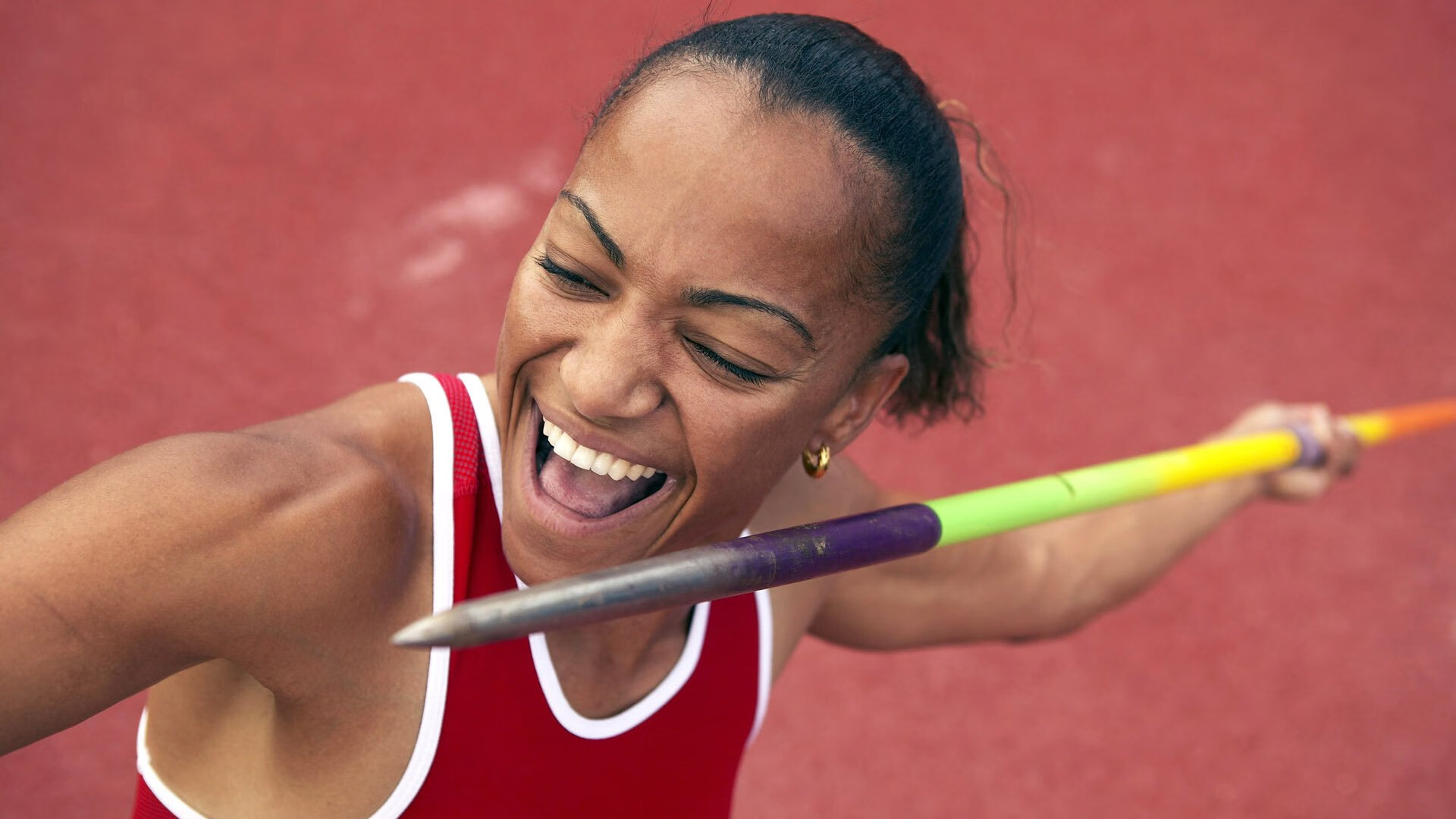 北欧风暴席卷绿茵场,乒坛传奇跨界惊艳—瑞典队力克葡萄牙队,张继科意外现身引爆全场