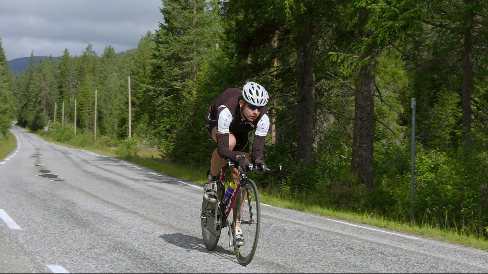 年终总决赛完胜联合杯，纳达尔高光表现背后的王者归来